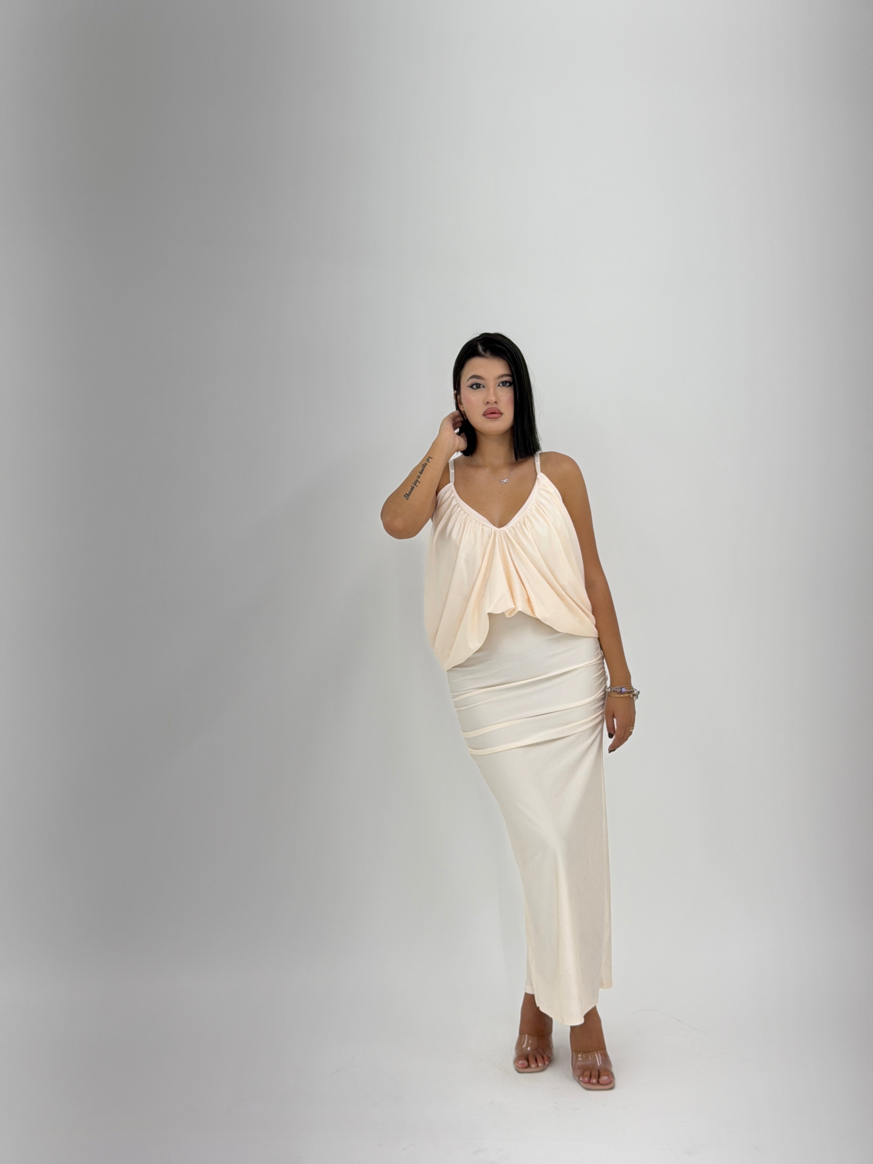 DRESS CRYSTAL