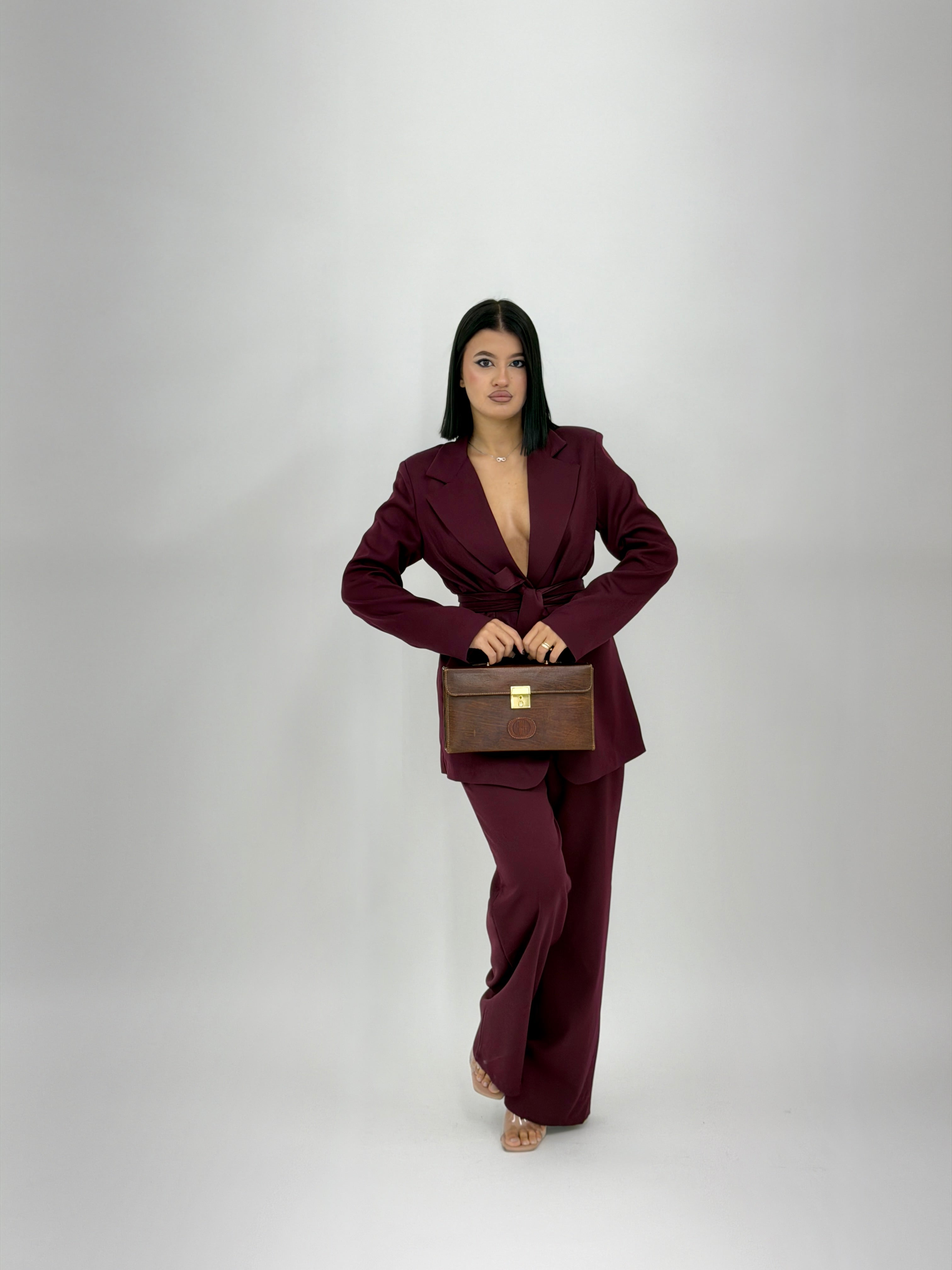 TAILLEUR AURA