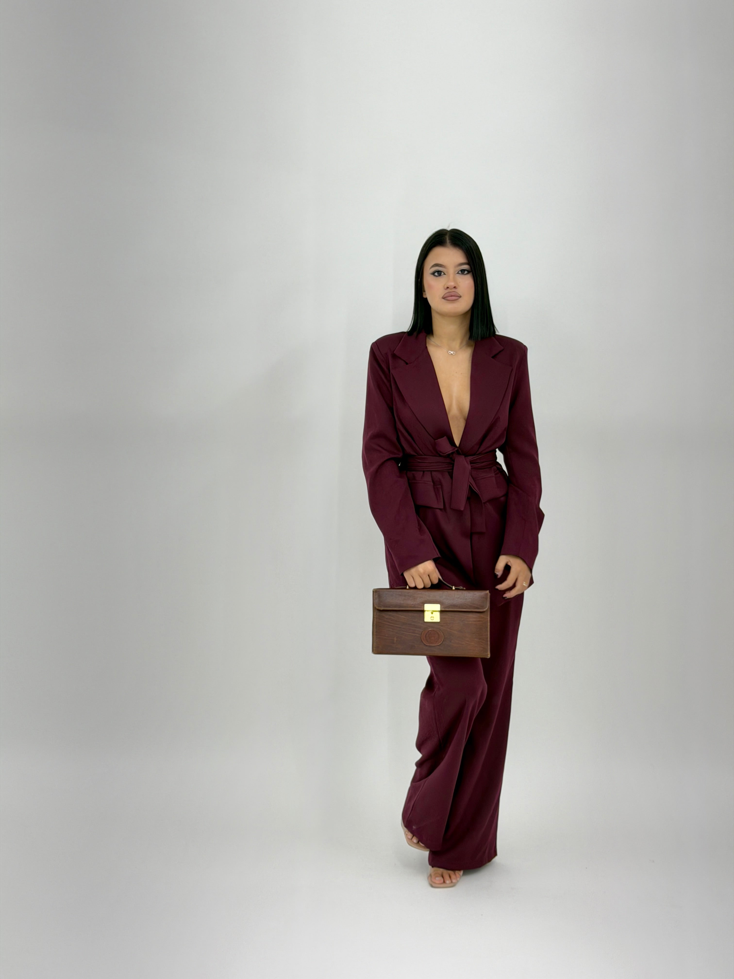 TAILLEUR AURA