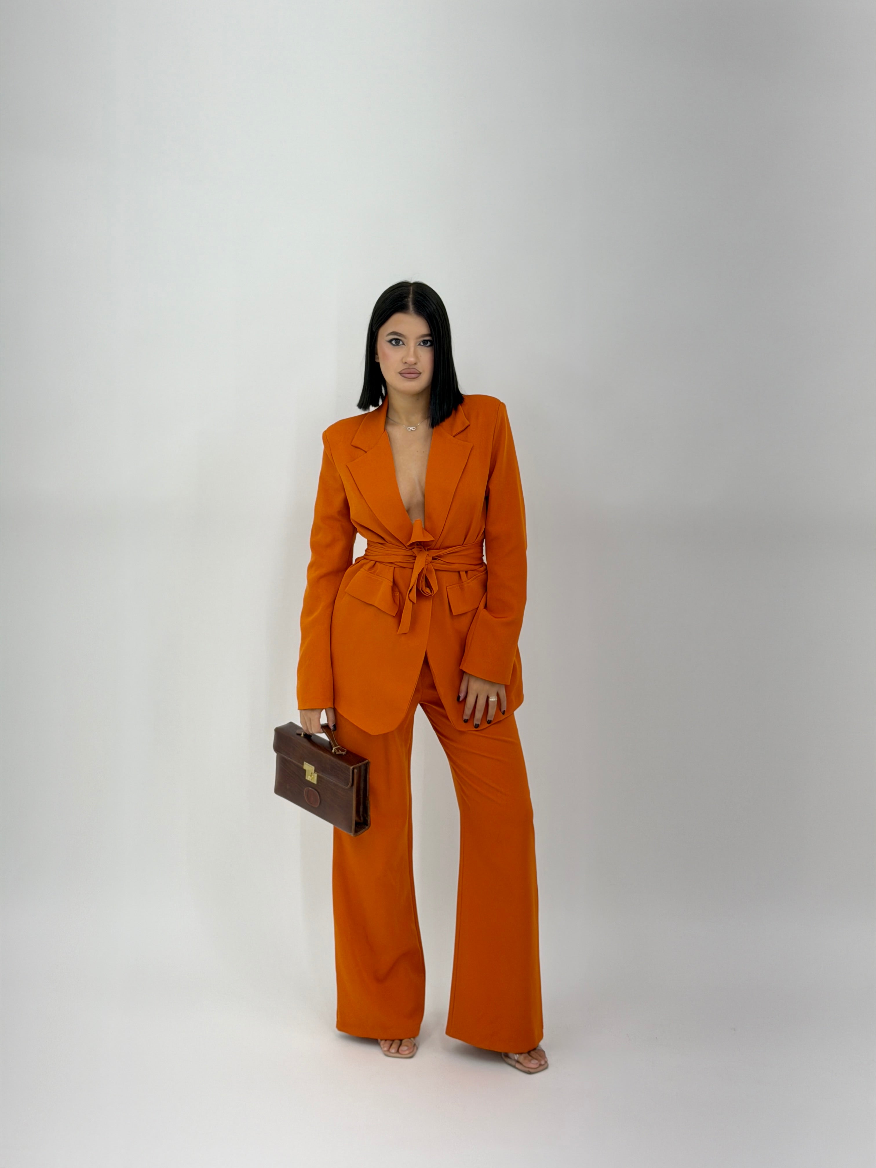 TAILLEUR AURA