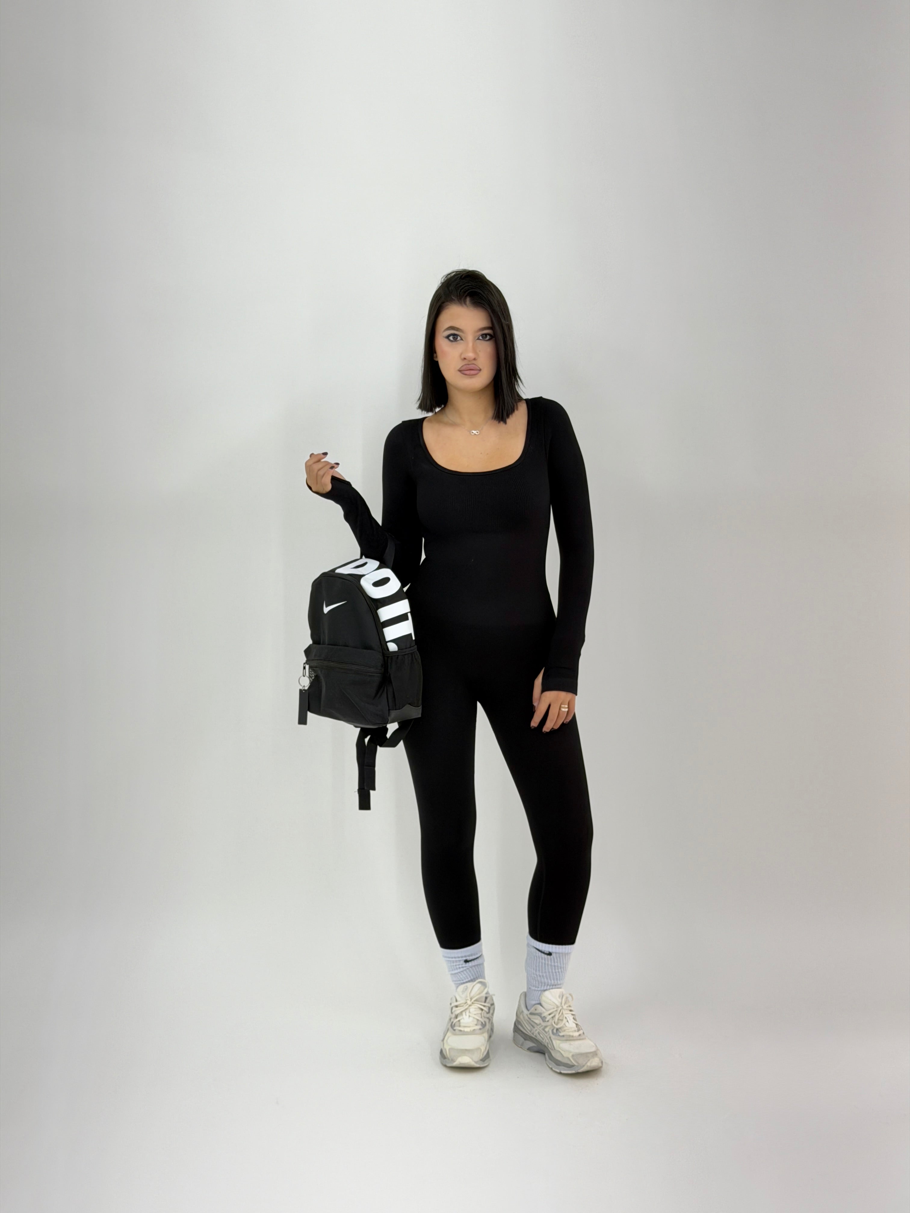 JUMPSUIT MODELLANTE