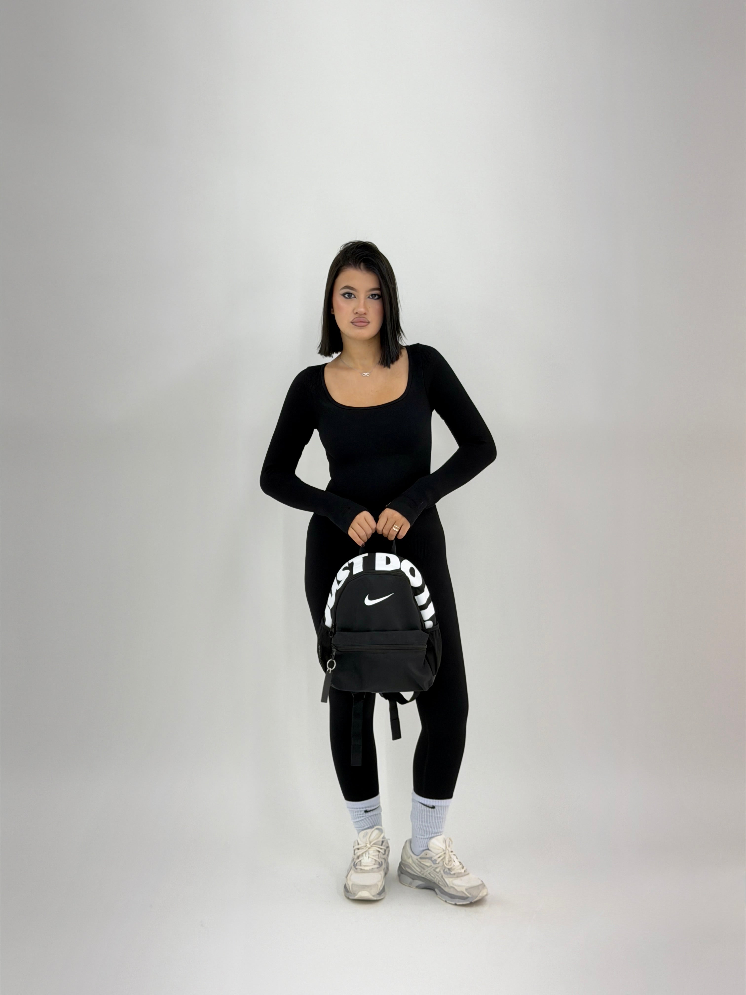 JUMPSUIT MODELLANTE