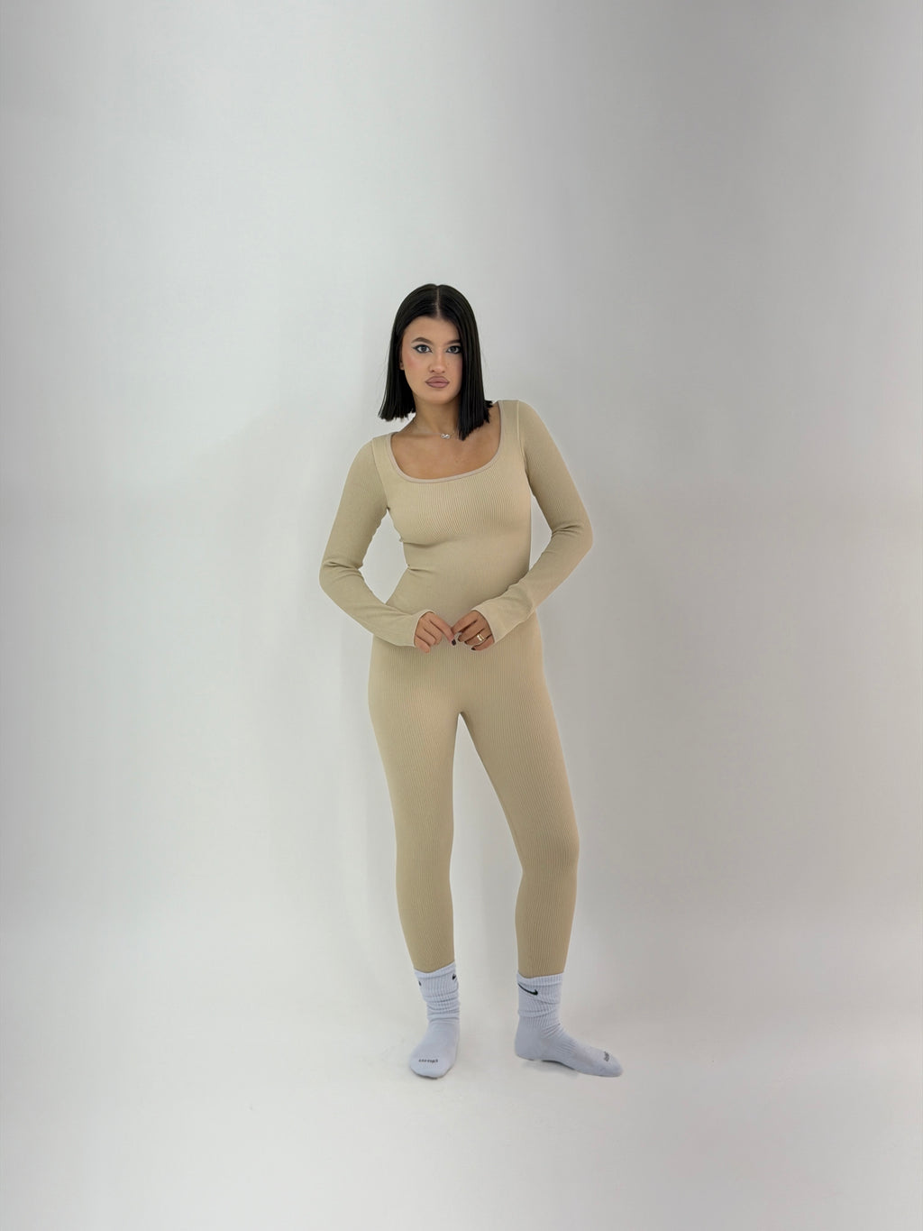 JUMPSUIT MODELLANTE