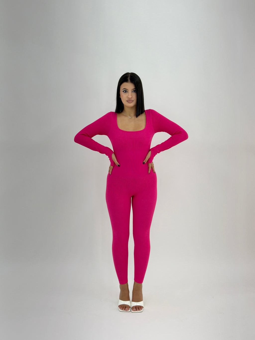 JUMPSUIT MODELLANTE