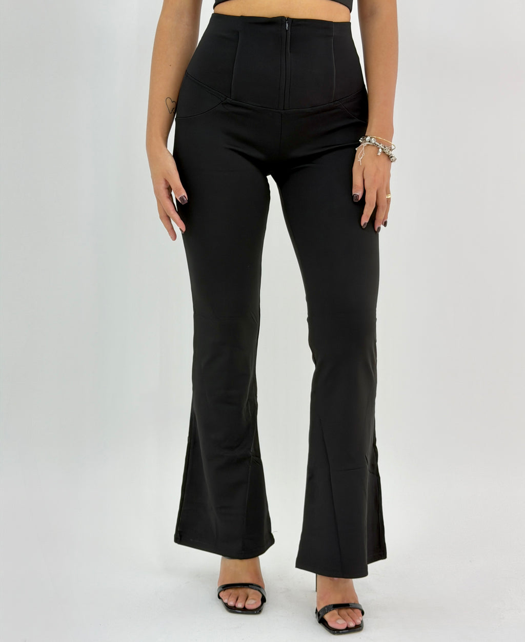 PANTALONE A ZAMPA